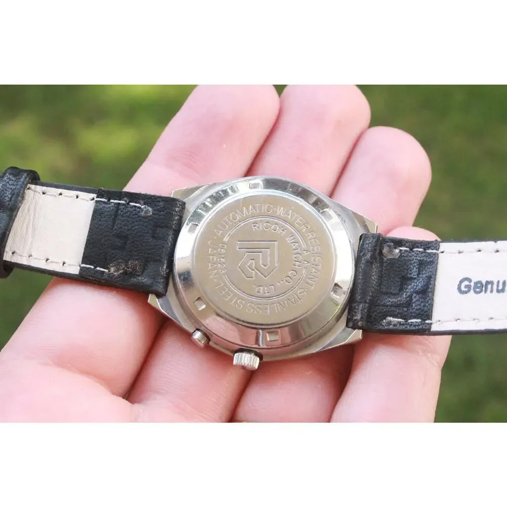 Vintage 1985 Ricoh Automatic Mens Silver Watch W/daydate & Gold accents